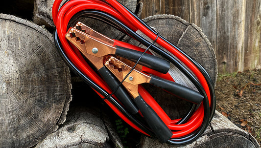 Benefits of Choosing a Roadside Emergency Kit With Jumper Cables